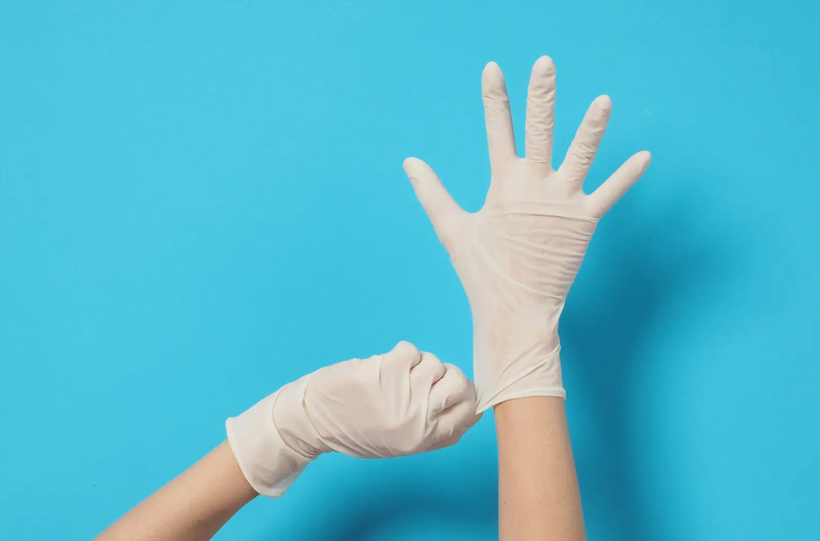 Silicone vs Latex | Key Differences, Uses, and Benefits