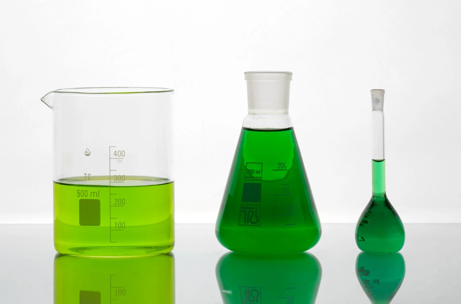 What is cyclopentasiloxane